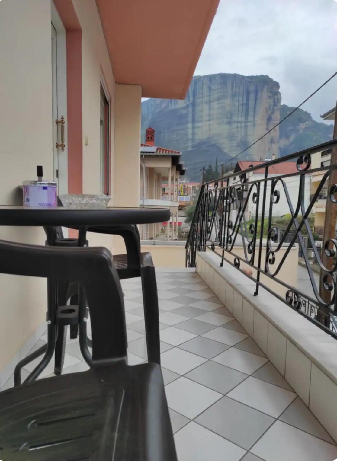 S.T Family Apartement Kalabáka Exterior foto